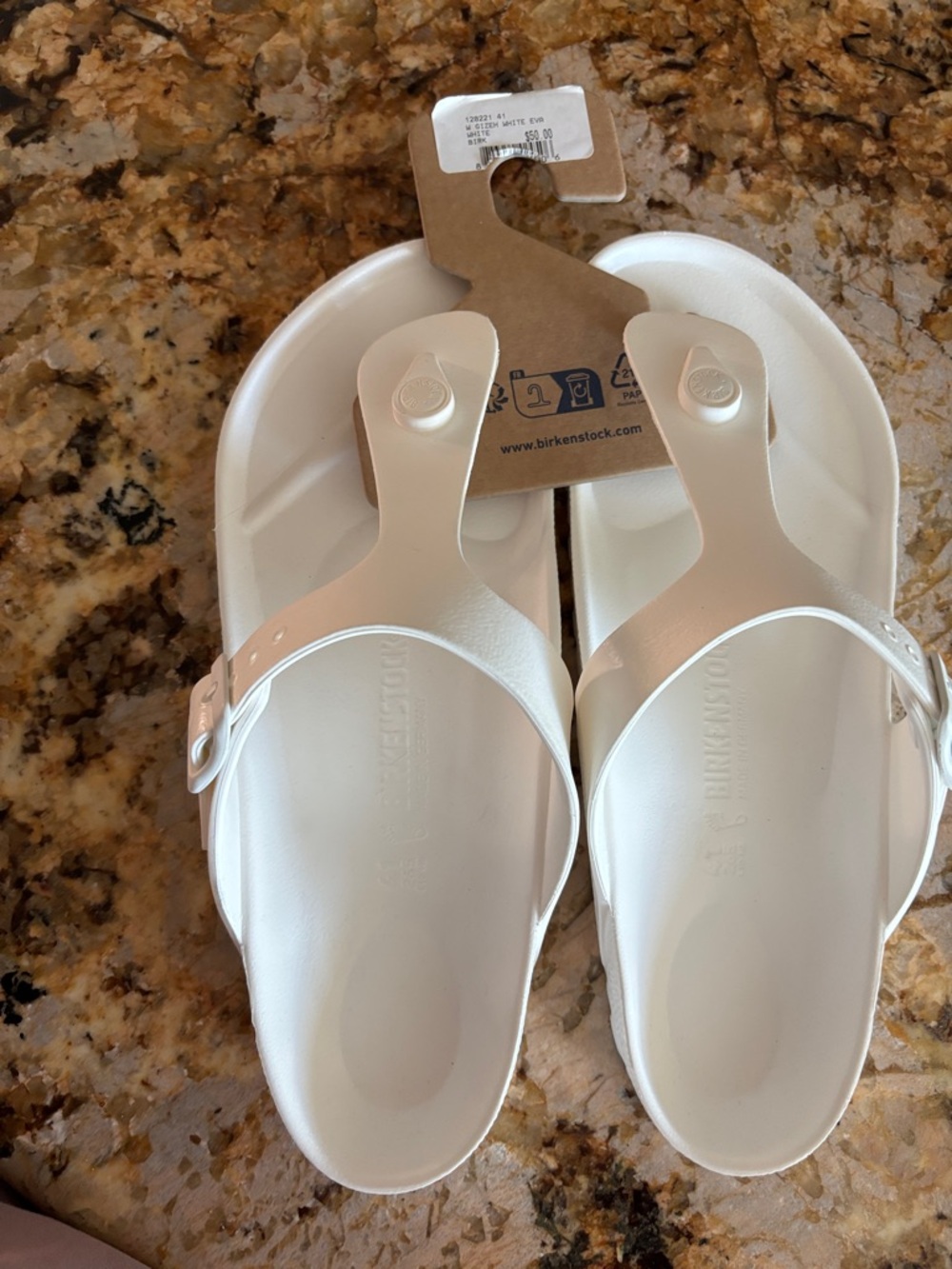 NWT-Size 41 unisex BIRKENSTOCK THONG